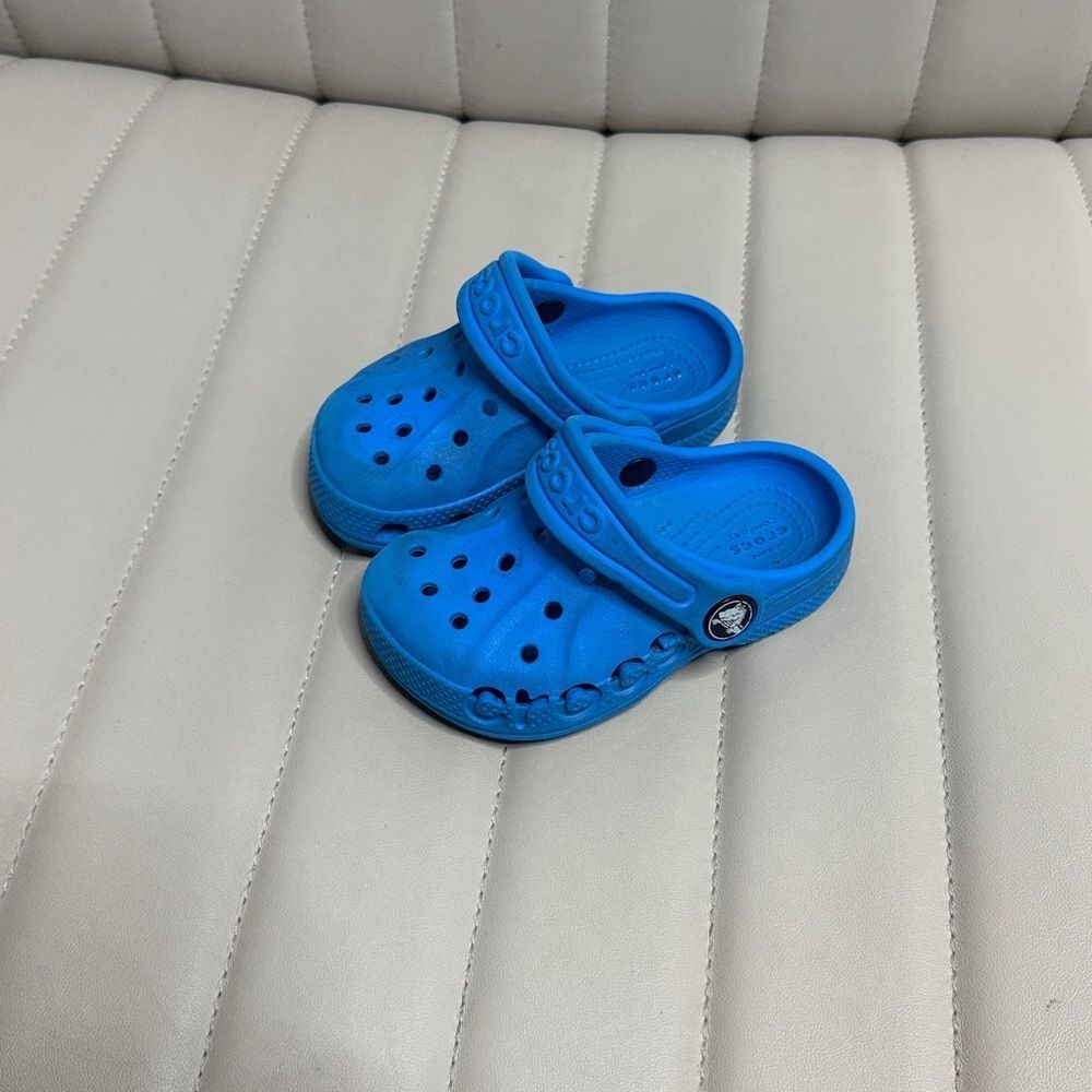 Toddler Baby Crocs Blue Clogs Kids Shoes size 6